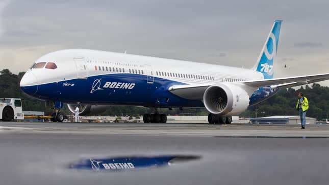 Boeing 787-9 Dreamliner taxis after concluding its first flight September 17, 2013 at Boeing Field in Seattle, Washington.