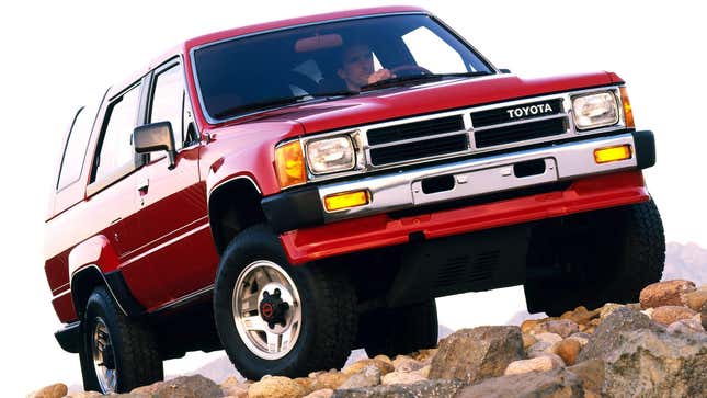 Image for article titled These Are The Two-Door SUVs You Can Find In America, Both New And Old