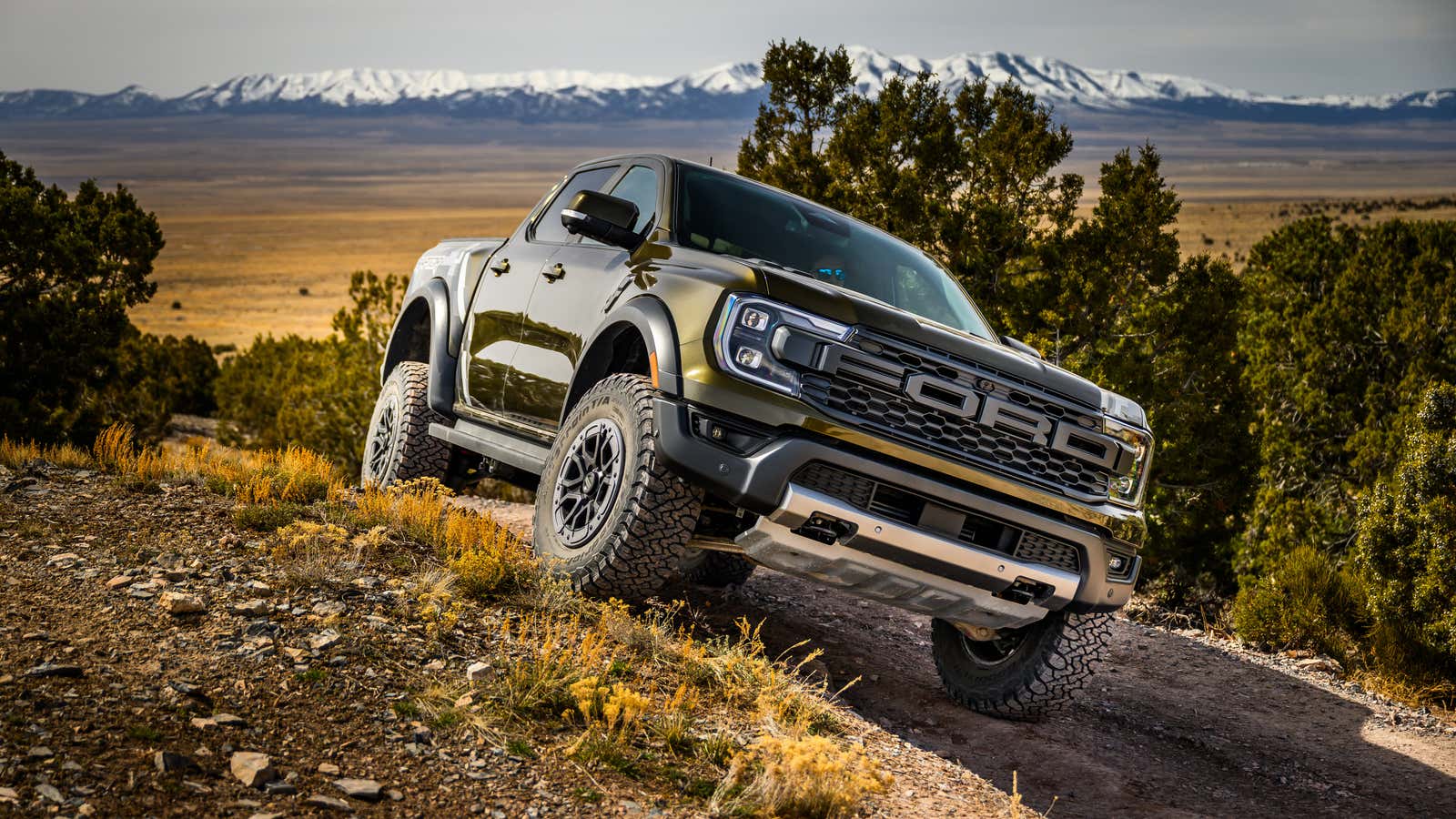 The 2024 Ford Ranger Raptor Is Exactly What You Want It To Be